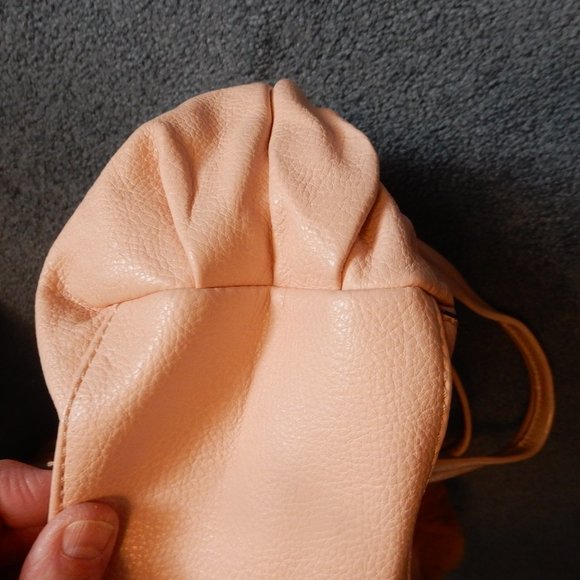 Guess purse - Picture 6 of 7